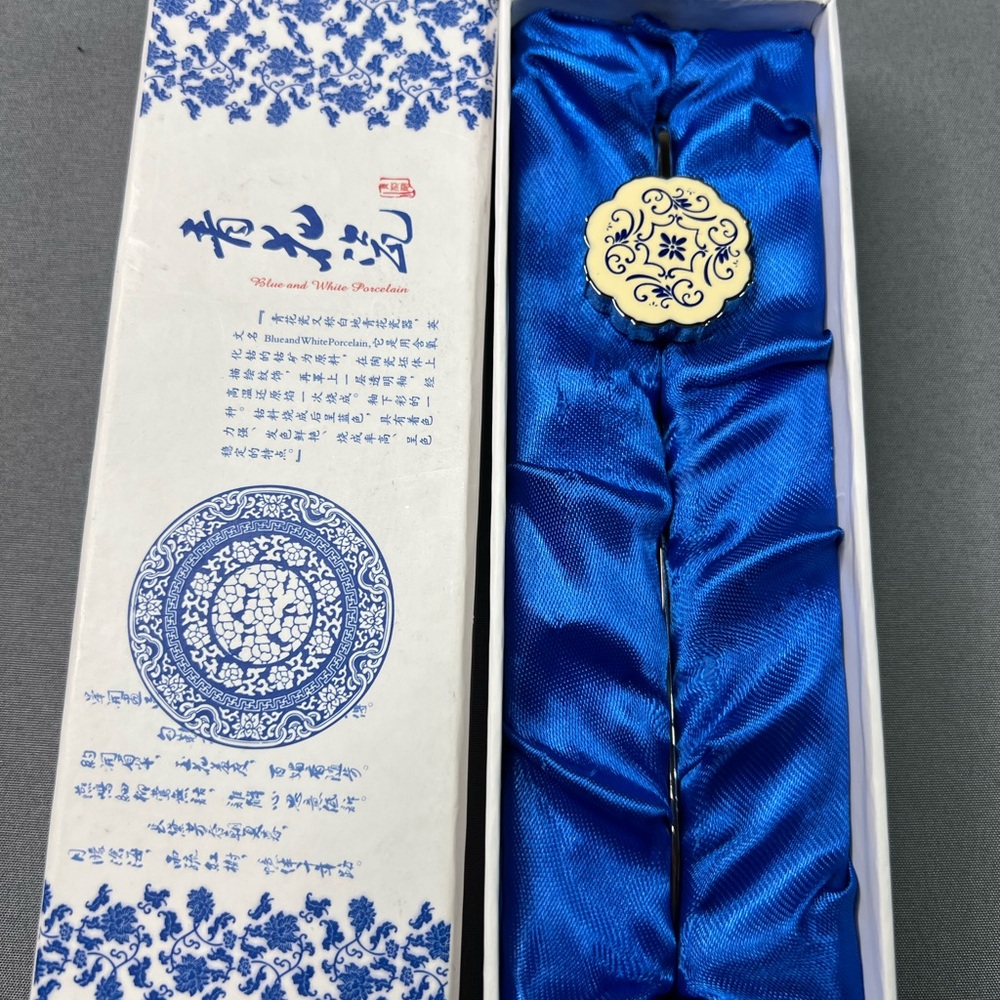 Porcelain & Metal Asian-Inspired Bookmark – New in Box
